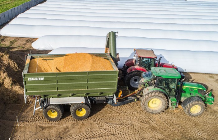 svg+xml;charset=utf-8,%3Csvg%20xmlns%3D PBN-30 przyczepa przeładowcza Kobzarenko