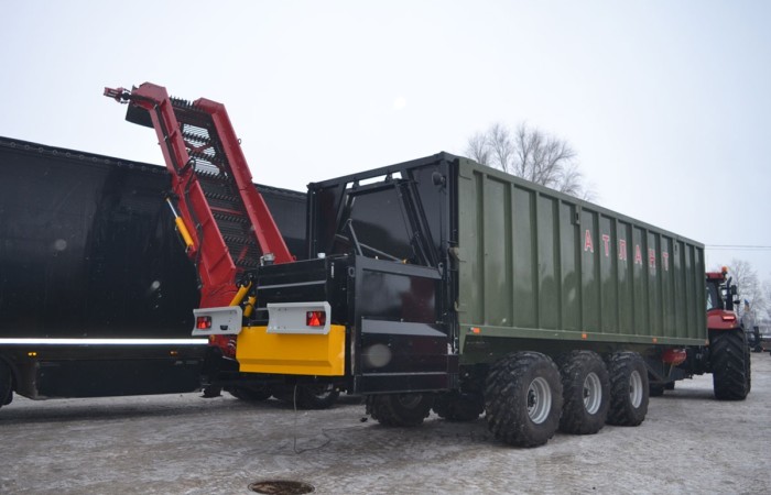 svg+xml;charset=utf-8,%3Csvg%20xmlns%3D Adapter do Załadunku Buraków do Przyczep Atlant | Kobzarenko