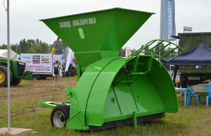 svg+xml;charset=utf-8,%3Csvg%20xmlns%3D Grain Packing Machine ZPM-180 | Efficient Grain Storage Solutions