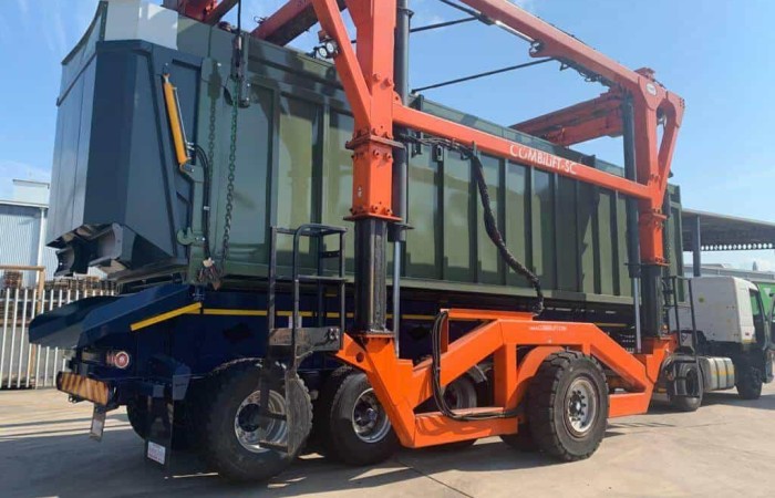 svg+xml;charset=utf-8,%3Csvg%20xmlns%3D AZP-60 Semi-Trailer | Heavy-Duty Sliding Trailer by Kobzarenko