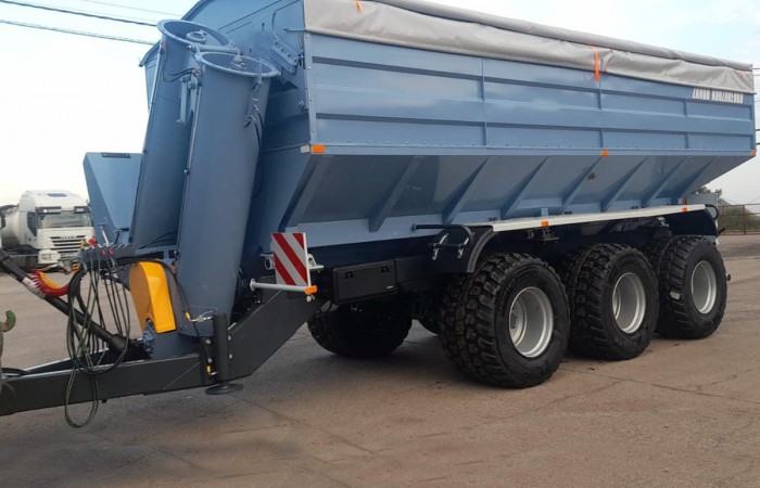 svg+xml;charset=utf-8,%3Csvg%20xmlns%3D Chaser Bin PBN-40 Kobzarenko - High Capacity Grain Trailer