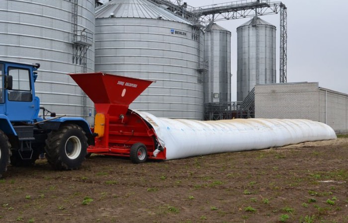 svg+xml;charset=utf-8,%3Csvg%20xmlns%3D The Polymeric Hose | Reliable Grain Storage Solution